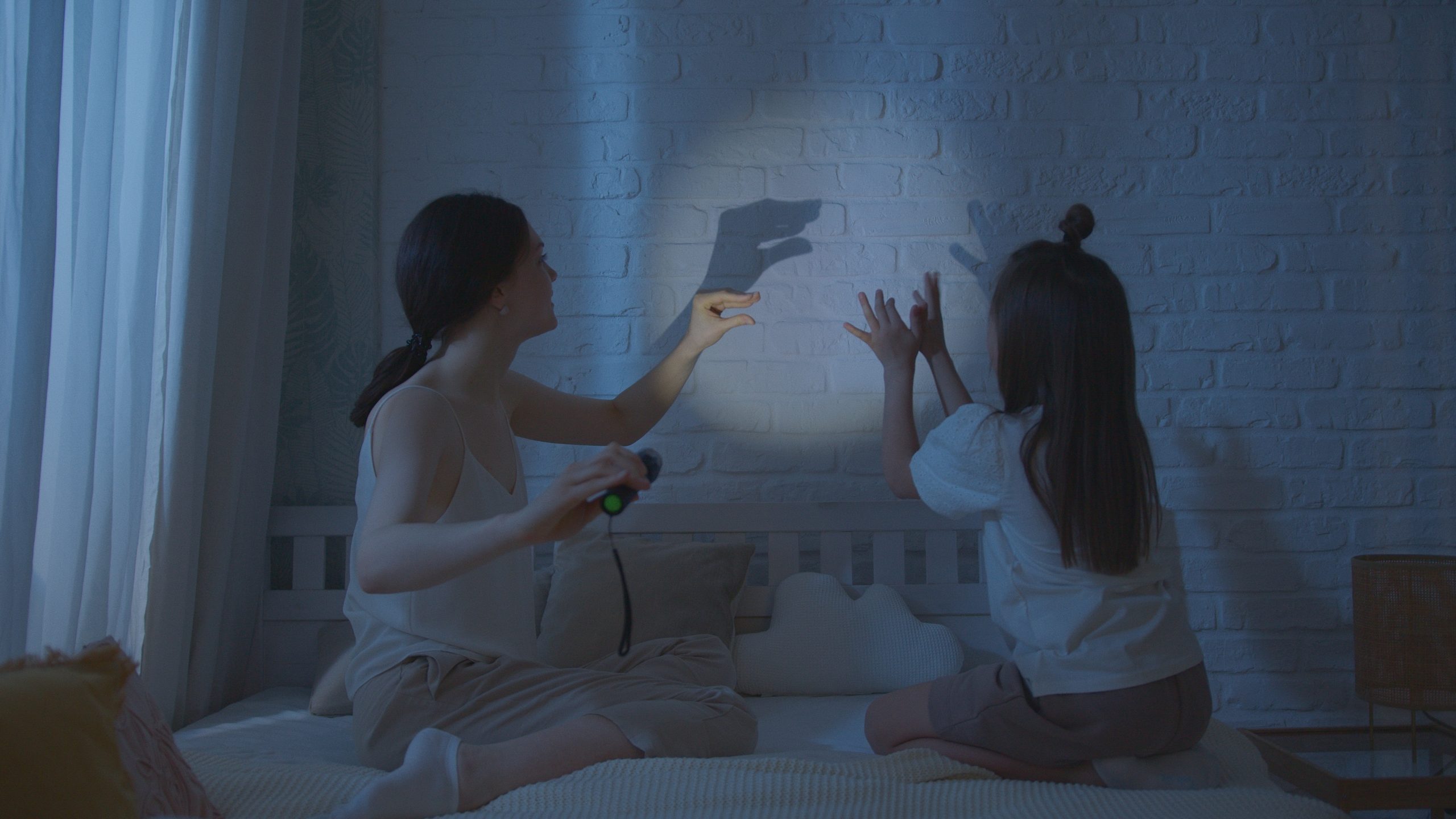 做朋友？or做父母？